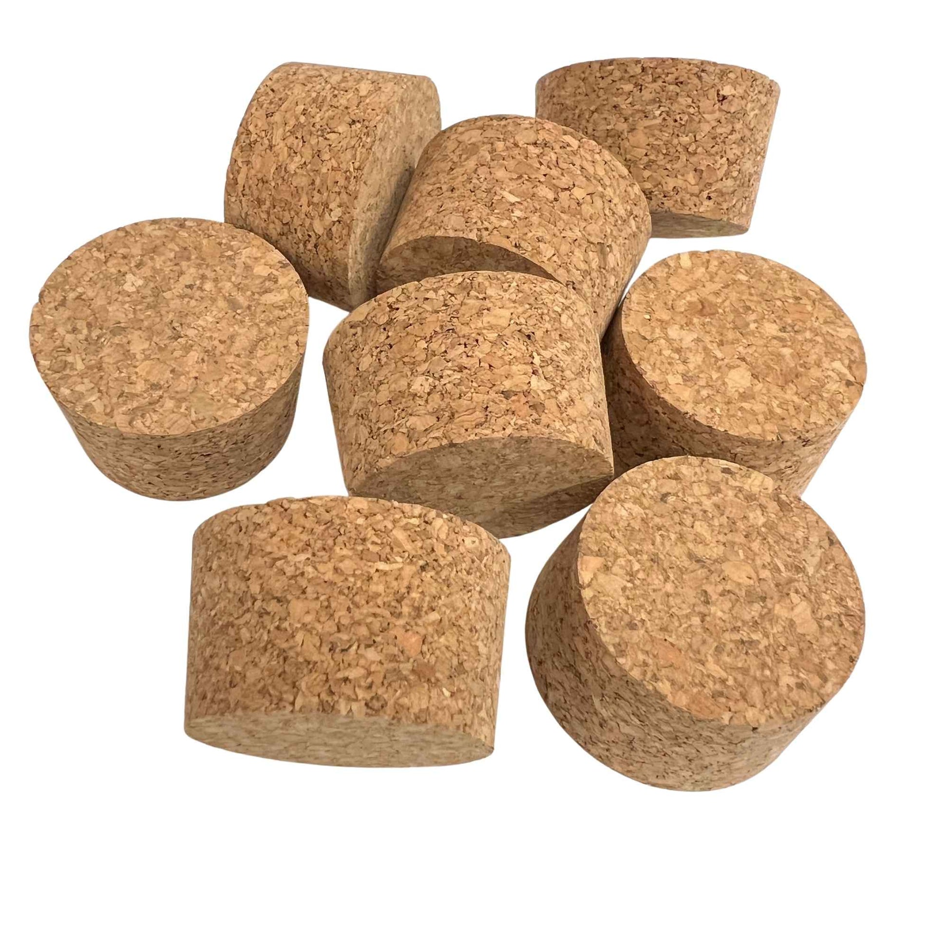 Agglomerate tapered cork stoppers in bulk, size SL22